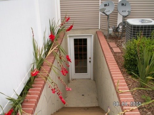 descending outside stairs to front door min - Feng Shui of Stairs Facing Front Door (Inside & Outside)