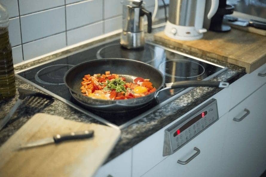 Food cooking kitchen electric stove fire feng shui element - What are the Reasons Behind Popular Kitchen Feng Shui Rules?