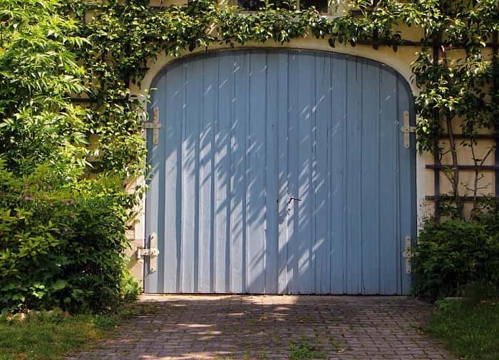 garage door as main door