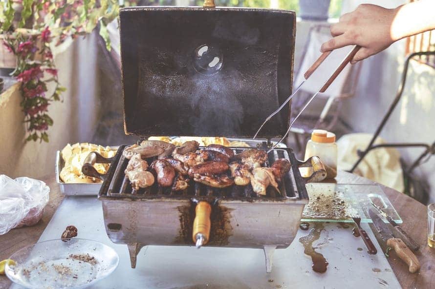 Grilling smoke cancer smoke fumes bad feng shui kitchen - What are the Reasons Behind Popular Kitchen Feng Shui Rules?