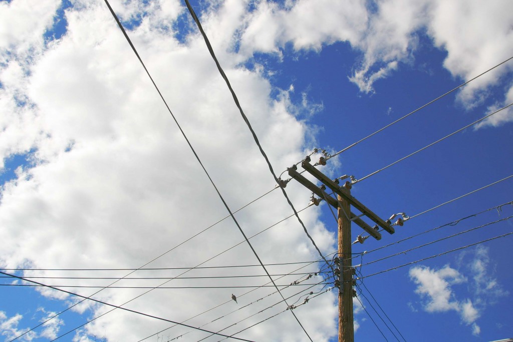 power lines in residential areas 1024x683 - Why Power Lines Bring Bad House Feng Shui